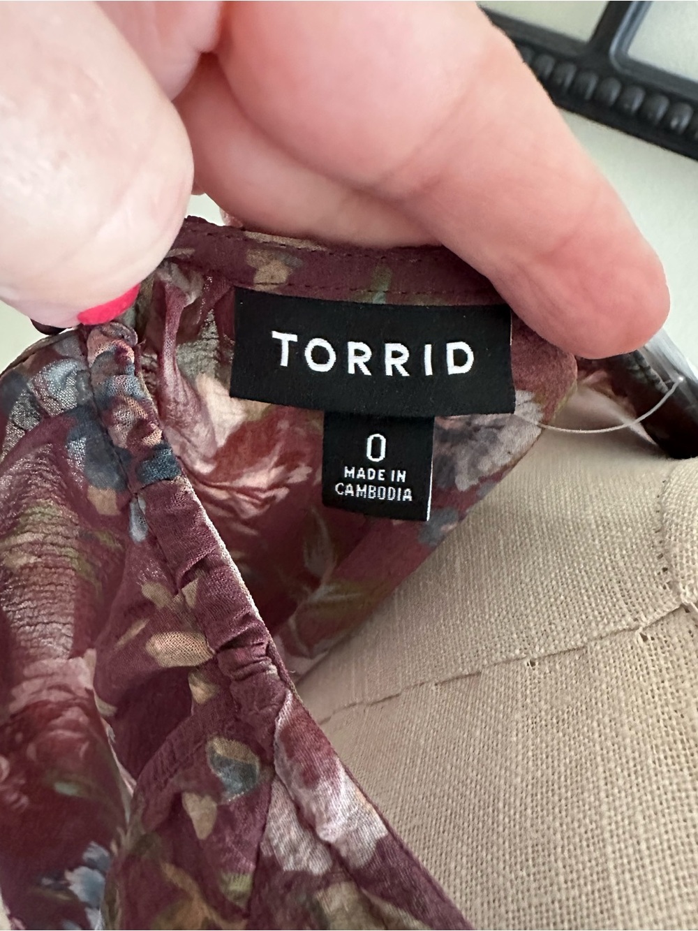 (NWT) TORRID Burgundy Floral Bell Sleeve Blouse with Flutter Detail -OX - Picture 9 of 11